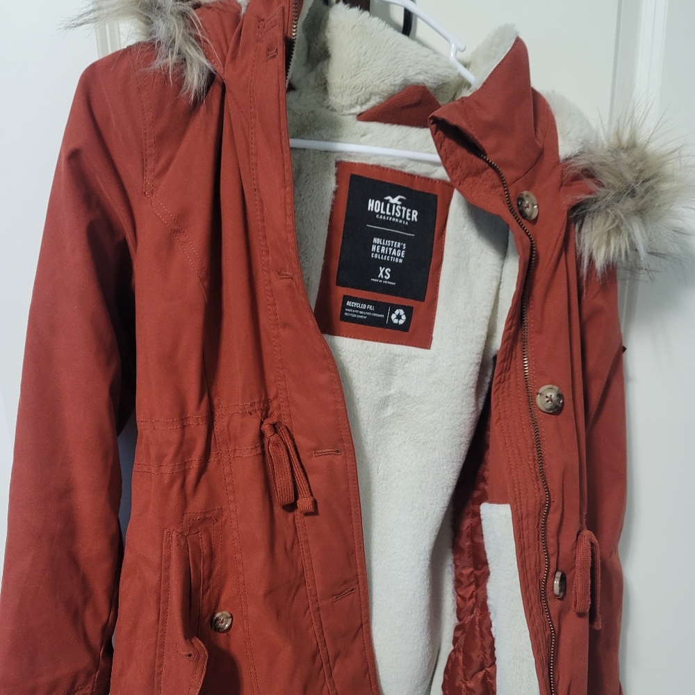 Hollister Women's Rust Jacket